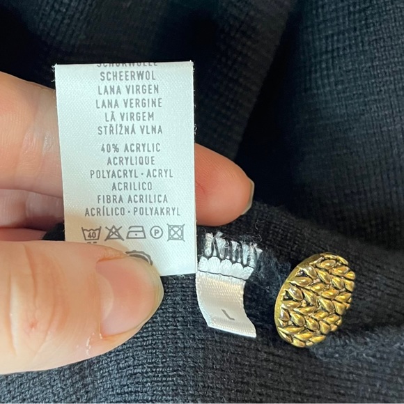 Your 6th Sense Vintage Womens Lg Black Virgin Wool Button Front Cardigan Sweater - Picture 6 of 7